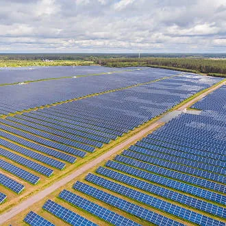 Parco fotovoltaico esteso